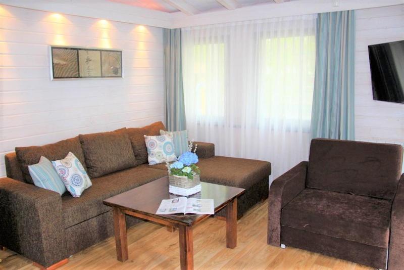Osrodek Wczasowy Lesny Resort Mielno Mielno  Exteriér fotografie